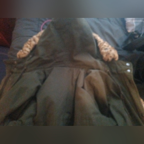 Forever 21 warm and cozy jacket - Picture 11 of 16